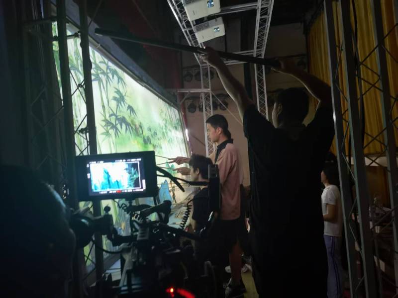 逐夢視界巔峰！成都宣傳片拍攝公司果敢突破視覺界限，鑄就震撼傳奇